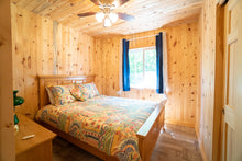 Load image into Gallery viewer, Cabin 6