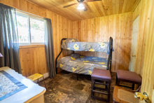 Load image into Gallery viewer, Cabin 5