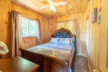 Load image into Gallery viewer, Cabin 3