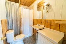 Load image into Gallery viewer, Cabin 4